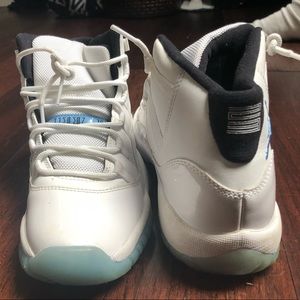 JORDAN COLUMBIA 11’S WOREN ONCE